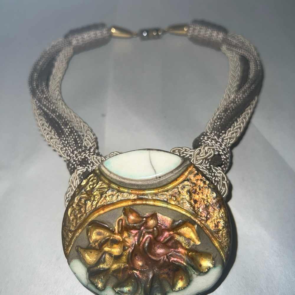Elegant Multicolor Pendant Necklace